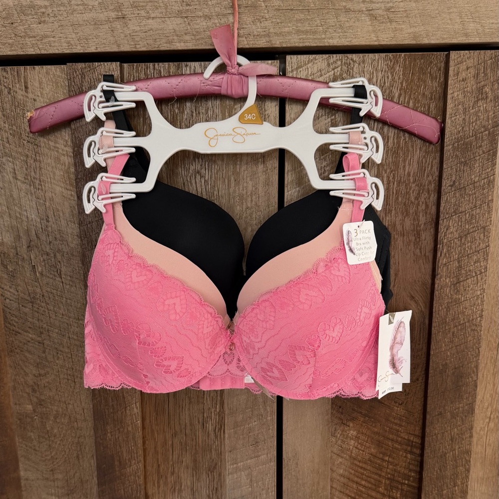Jessica Simpson 34C Lace Bra Trio - Pink, Black, Nude New with tags.